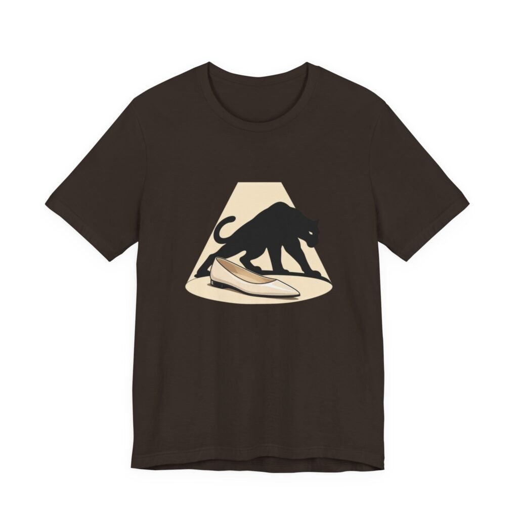 Big Cat With Low Heel Fashion Art Graphic Tee