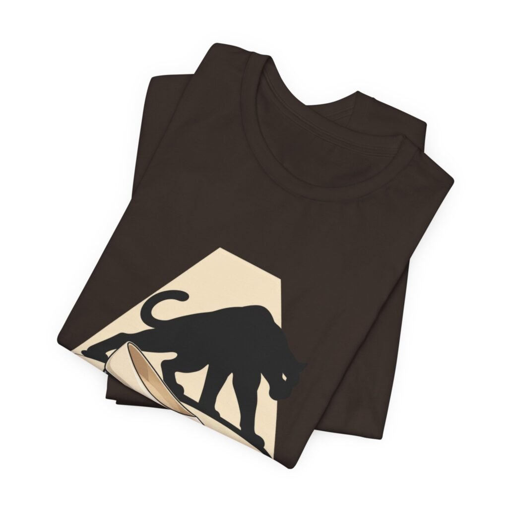Big Cat With Low Heel Fashion Art Graphic Tee