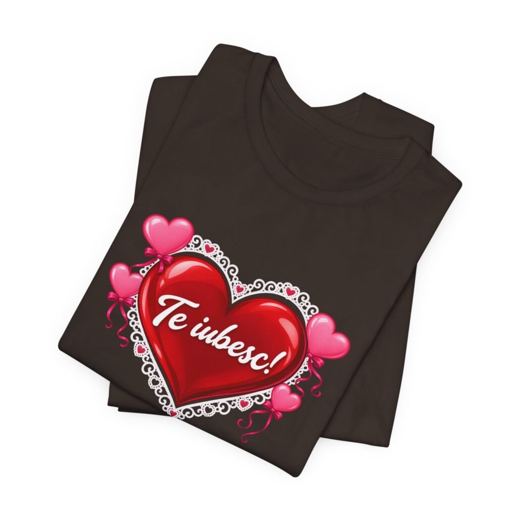Te Iubesc! Romanian Heart Love Message Graphic Tee