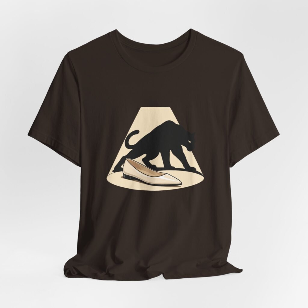 Big Cat With Low Heel Fashion Art Graphic Tee